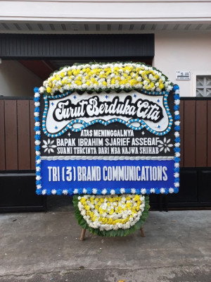 Papan Bunga Duka di Nampirejo